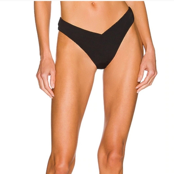 WeWoreWhat Delilah Bikini Bottoms Black - Picture 1 of 9